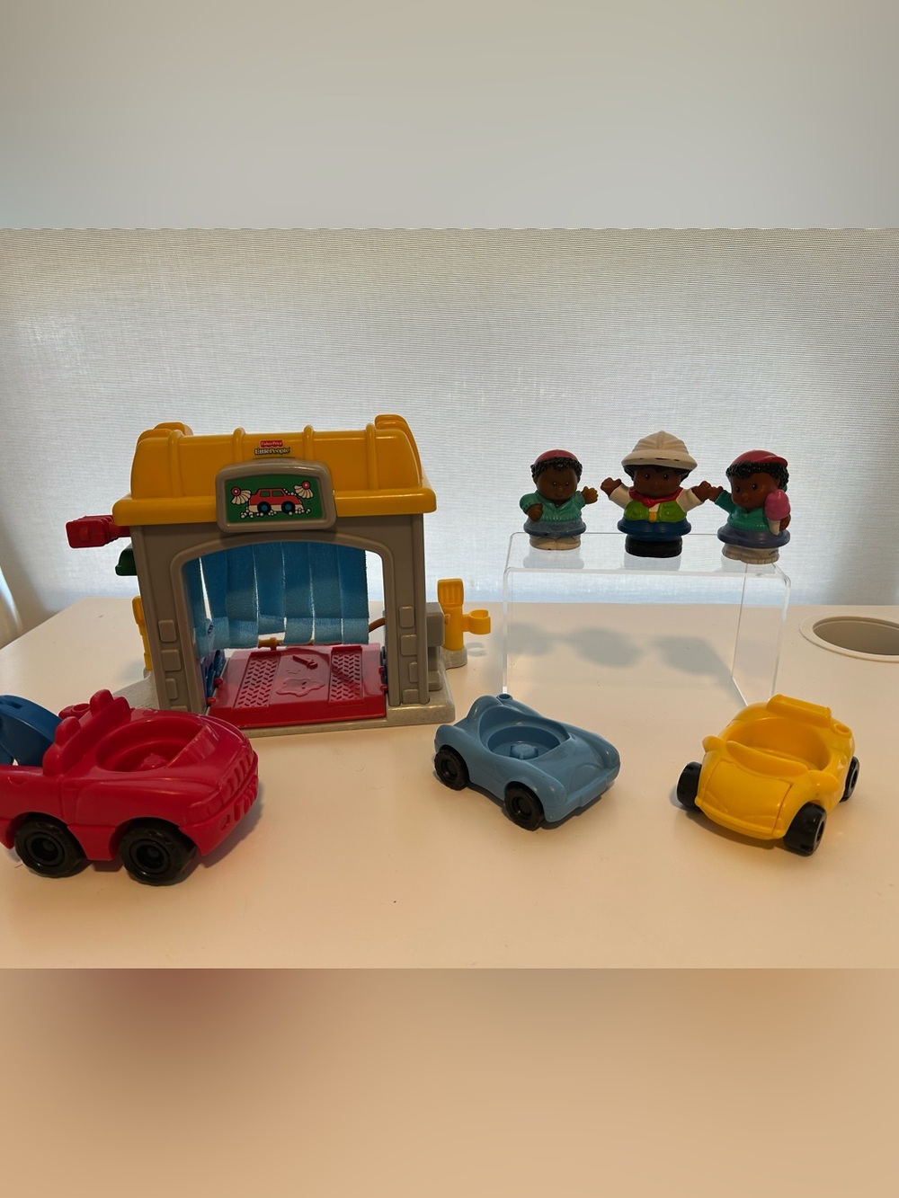 Fisher-Price Little People Car Wash Lot